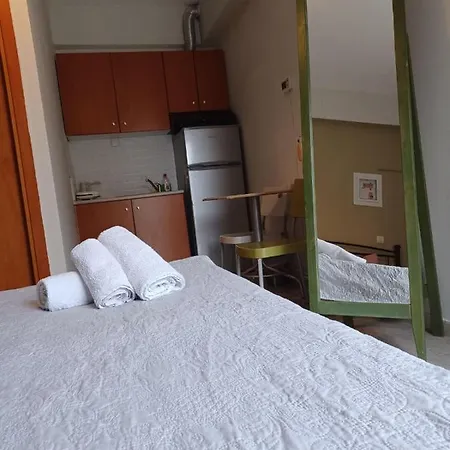 Apartment Guest